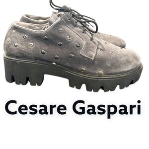 Authentic Cesare Gaspari designer studded suede lace up platform shoes sz 7